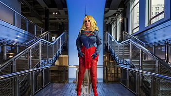 Mature dc marvel cosplay supergirl gives spiderman a blowjob