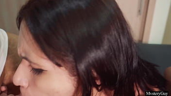 My girlfriend brings a guy at home and fuck it while im distracted playing games i fucked hard as payback