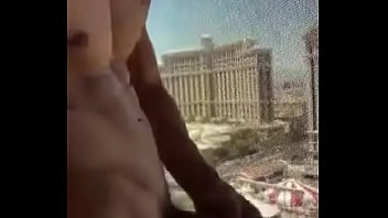 Musculoso Con Gran Ereccion thumbnail