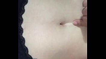 Sexy entertainment with her sweet navel