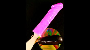 Create a silicone copy of any penis that vibrates