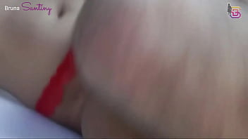 Vagabunda da minha esposa fazendo job e gravando pra quando eu chegar do trabalho ver o vídeo e bater punheta sendo corno