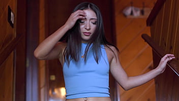 Amber summer seduces the repairman for a creamy facial