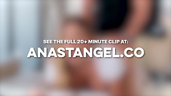 My viewers dared me to fuck the delivery guy while live