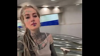 ️ do you know the airport in bangkok it’s always buzzing with energy but so well organized the moment i ste