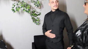 Perdendo a mulher pro agiota