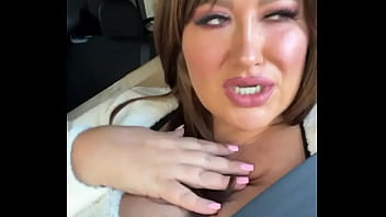 Running errands on my birthday what a good milf ️twitleyspears