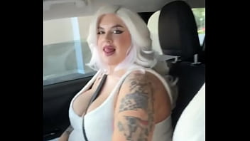 Running errands on my birthday what a good milf ️twitleyspears