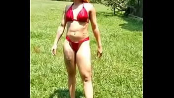 Novinha com tesão louca pra dar