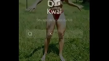 Novinha com tesão louca pra dar