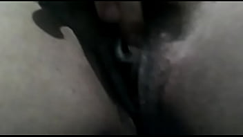 Puta masturbándose parte 3