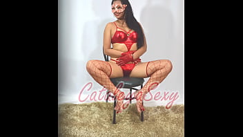 Sexxxy photoshoot with hot milf