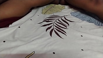 Sexy house wife tania ko uski padosi ne chod diya akele pake