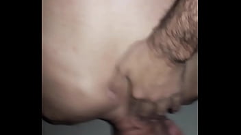 Fudendo Coroa No Pelo Em Sauna thumbnail