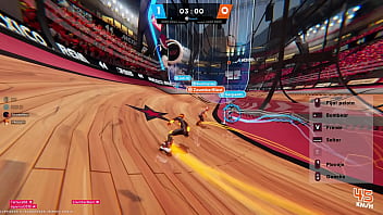 Le lleno la boca de leche y se corre encima de la mesa