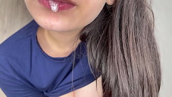 Latina pretty girl shows her hairy pussy in the bathroom and has an orgasm