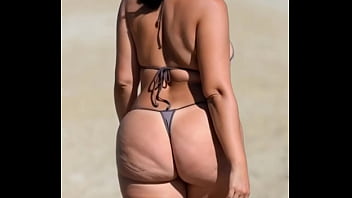 Huge ass thick girls walking compilation 2 ai