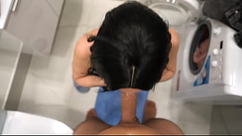 Step sister bath time hot mouthful