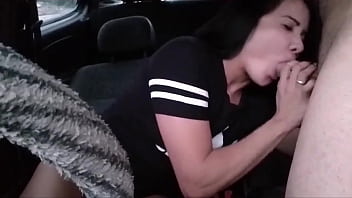 Ser motorista de app nesse trânsito tem parada pra gozar