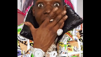 Si tu veux cette vidéo like et mets un coms