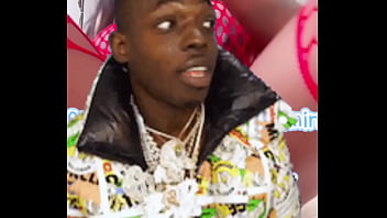 Si tu veux cette vidéo like et mets un coms