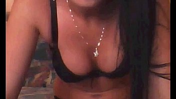 Attractive webcam slut