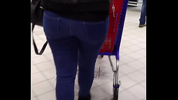 Beautiful walk ass at store