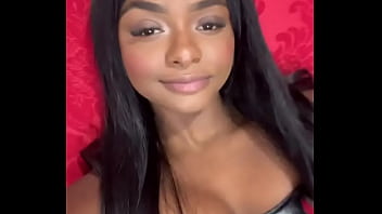 Ficaria com essa pretinha ️