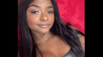 Ficaria com essa pretinha ️