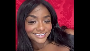 Ficaria com essa pretinha ️