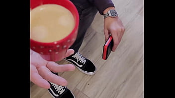 Hello la team l'épisode de noël en mode défi avec inconnu le stagière de