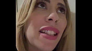 Hello la team l'épisode de noël en mode défi avec inconnu le stagière de