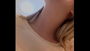 Hello la team l'épisode de noël en mode défi avec inconnu le stagière de