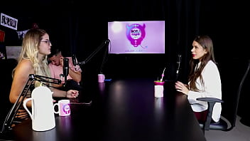 Faz dominação teve um fetiche do homem se vestir de mulher a diferença dos relacionamentos e a sua mentoria pati ferraz watch sheer red