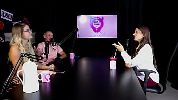 Faz dominação teve um fetiche do homem se vestir de mulher a diferença dos relacionamentos e a sua mentoria pati ferraz watch sheer red