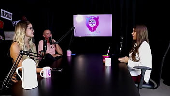 Faz dominação teve um fetiche do homem se vestir de mulher a diferença dos relacionamentos e a sua mentoria pati ferraz watch sheer red