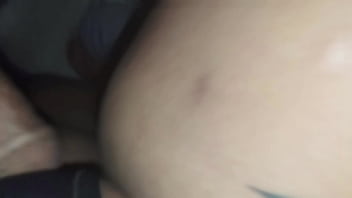 Corno deixou seu amigo gozar dentro