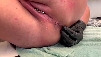 Anal 3 finger masturbate and asshole working and pee on the end