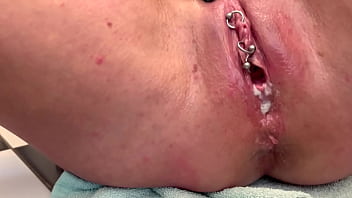 Anal 3 finger masturbate and asshole working and pee on the end