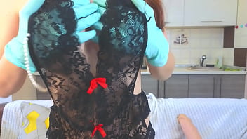 Glove play with alice black or blue