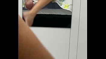 Loirinha espetacular chupando pra caralho