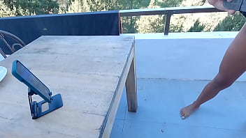 Sheila ortega pillada mañanero en una terraza de ibiza follando en silencio para no se descubiertos por los vecinos