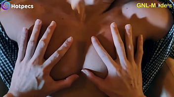 Muscle Amateur Guys Gets Pecs Played thumbnail