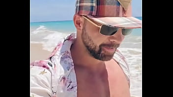 Last stroll on the beach and now time to go home i'm looking to get some colabs booked in over the strai