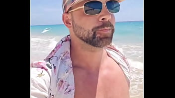 Last stroll on the beach and now time to go home i'm looking to get some colabs booked in over the strai