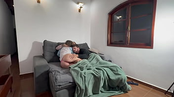 Fudendo a esposa enquanto o corno assistia free