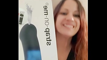 Bon mardi mes loulous au fait j'ai un nouveau sextoy que j'ai pas encore Bon mardi mes loulous au fait j'ai un nouveau sextoy que j'ai pas encore