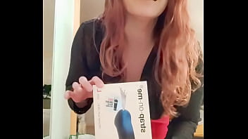 Bon mardi mes loulous au fait j'ai un nouveau sextoy que j'ai pas encore