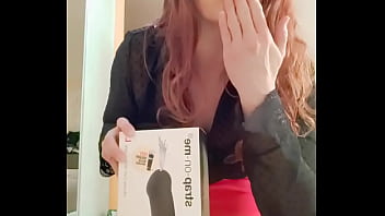 Bon mardi mes loulous au fait j'ai un nouveau sextoy que j'ai pas encore