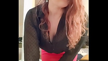 Bon mardi mes loulous au fait j'ai un nouveau sextoy que j'ai pas encore